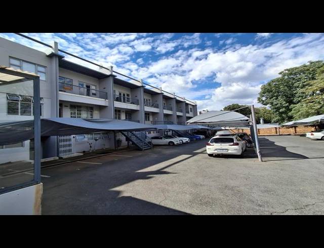 1 BEDROOM APARTMENT FOR SALE IN GREENSIDE